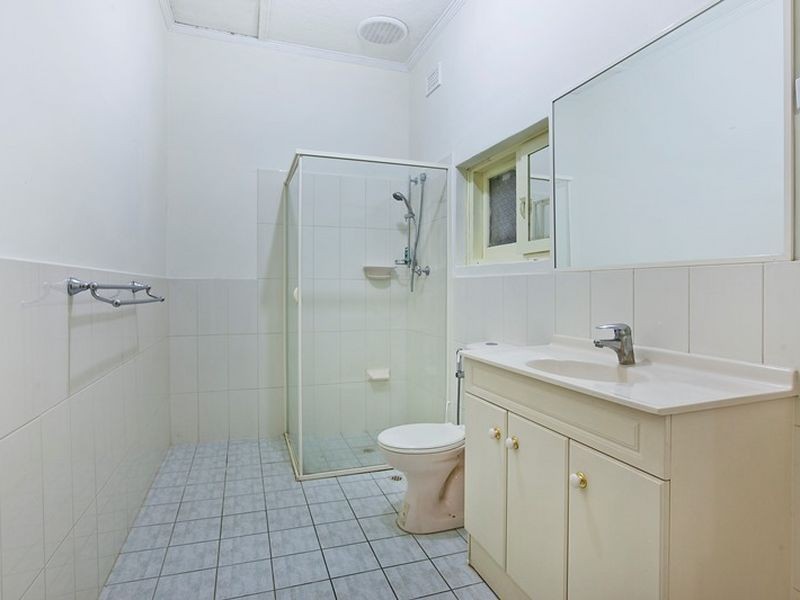 208 Hampstead Road, Clearview SA 5085