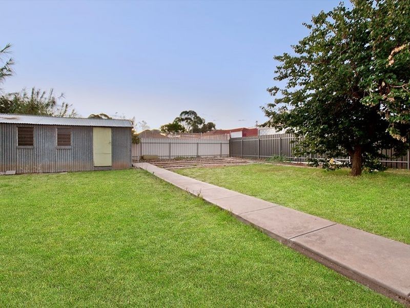 208 Hampstead Road, Clearview SA 5085