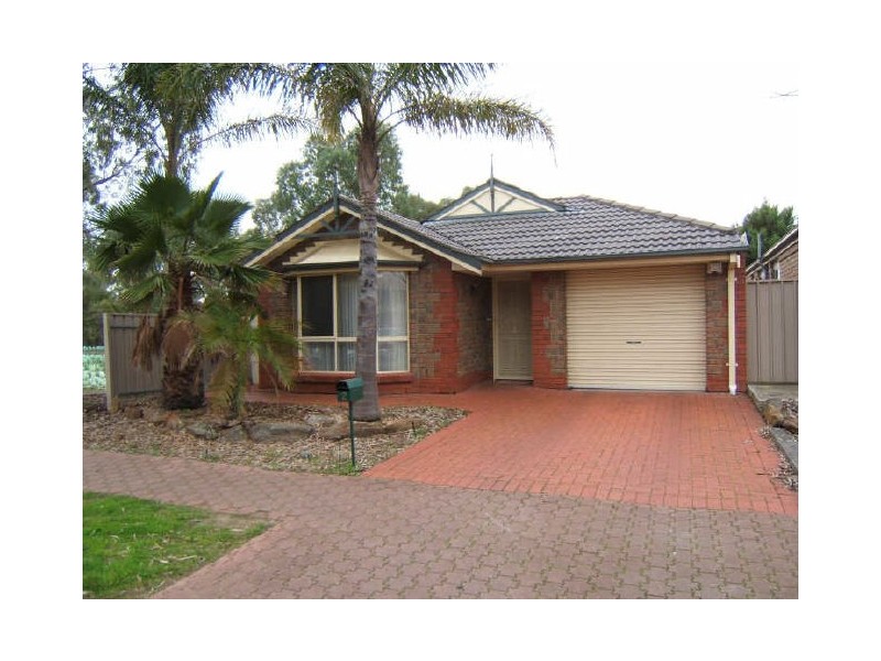 2 Bristol Terrace, Oakden SA 5086