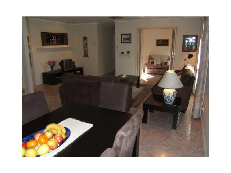 2 Bristol Terrace, Oakden SA 5086