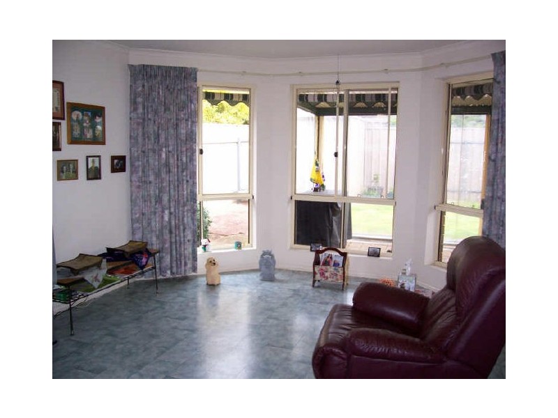 20 Kew Drive, Oakden SA 5086