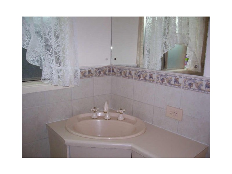 32 Saddle Crescent, Walkley Heights SA 5098