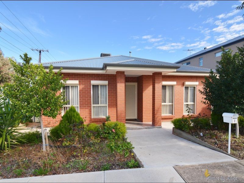 1 VICAR STREET, Gilles Plains SA 5086