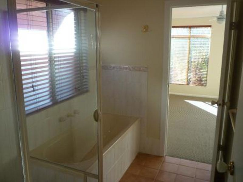 14 Dovecote Street, Oakden SA 5086