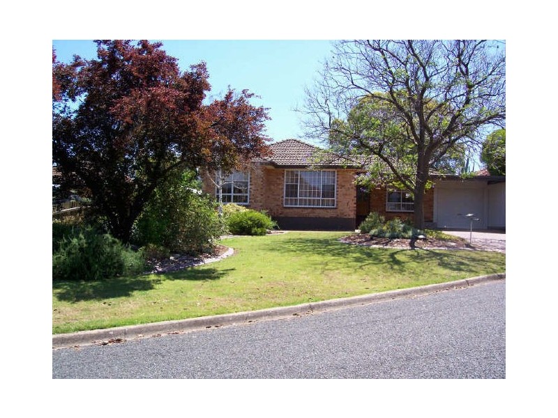 2 Nepal Road, Valley View SA 5093
