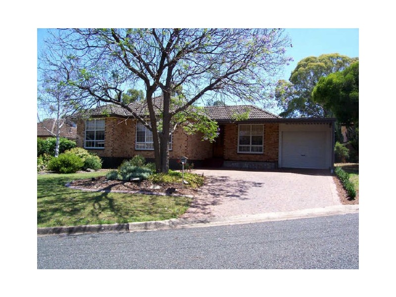 2 Nepal Road, Valley View SA 5093
