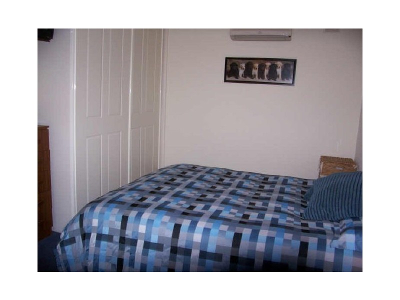 2 Nepal Road, Valley View SA 5093