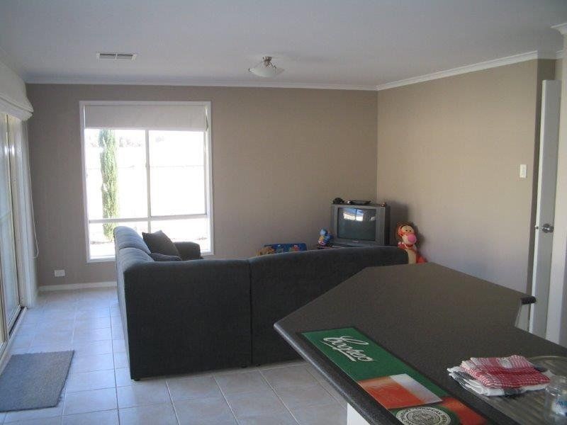 2 Sunset Circuit, Walkley Heights SA 5098