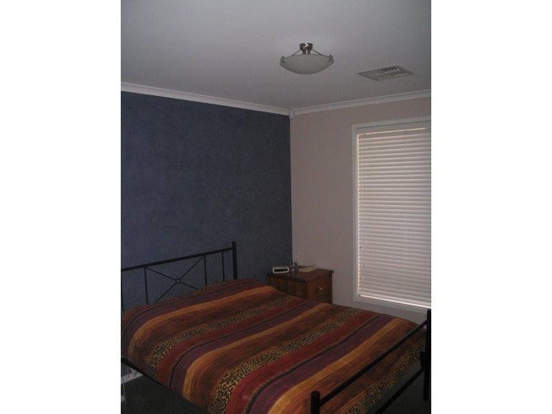 2 Sunset Circuit, Walkley Heights SA 5098
