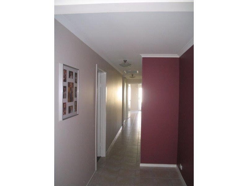 2 Sunset Circuit, Walkley Heights SA 5098
