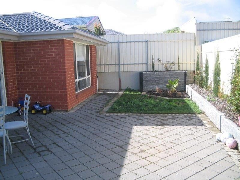 2 Sunset Circuit, Walkley Heights SA 5098