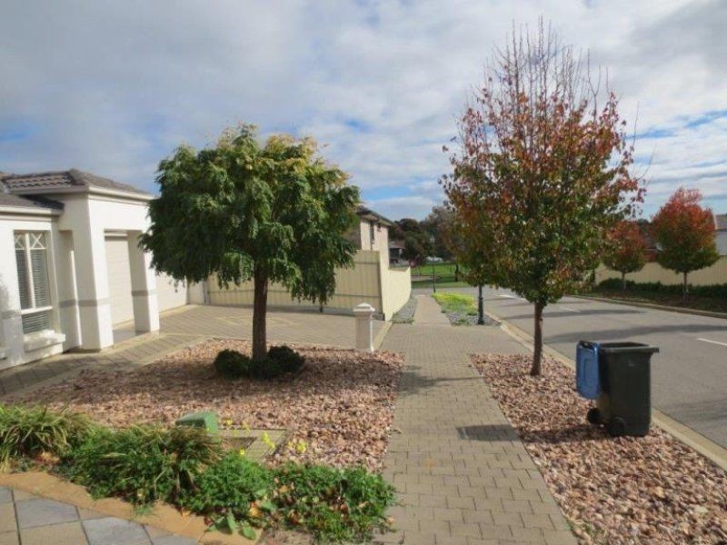 2 Sunset Circuit, Walkley Heights SA 5098