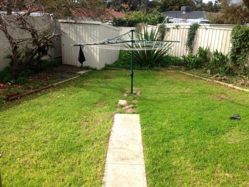 33 MORAWA AVENUE, Gilles Plains SA 5086