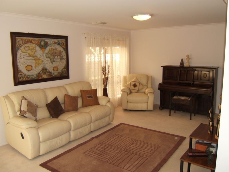 7 Craigside Court, Oakden SA 5086