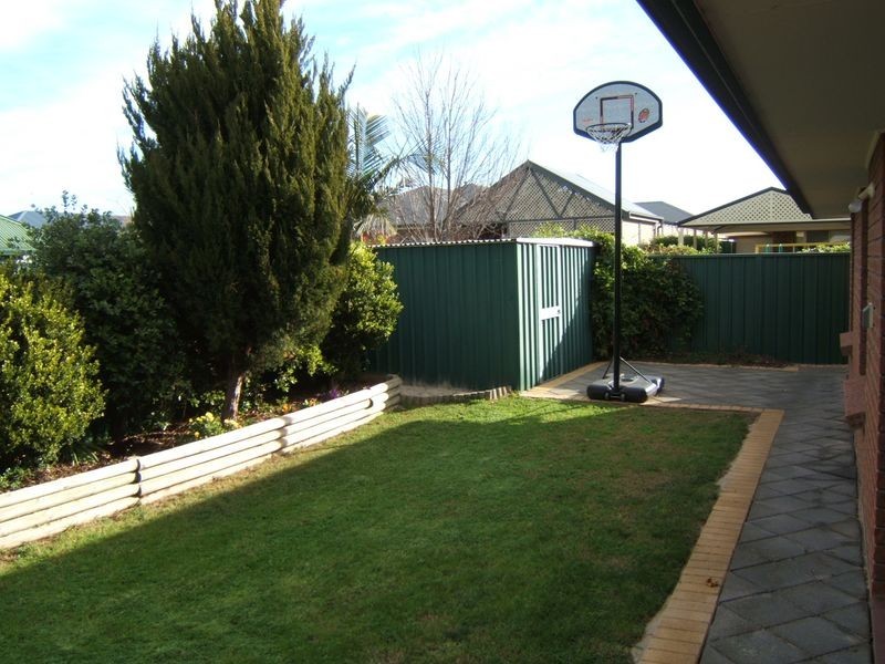 7 Craigside Court, Oakden SA 5086