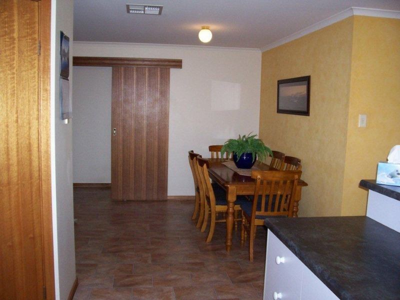 6 Dene Street, Walkley Heights SA 5098