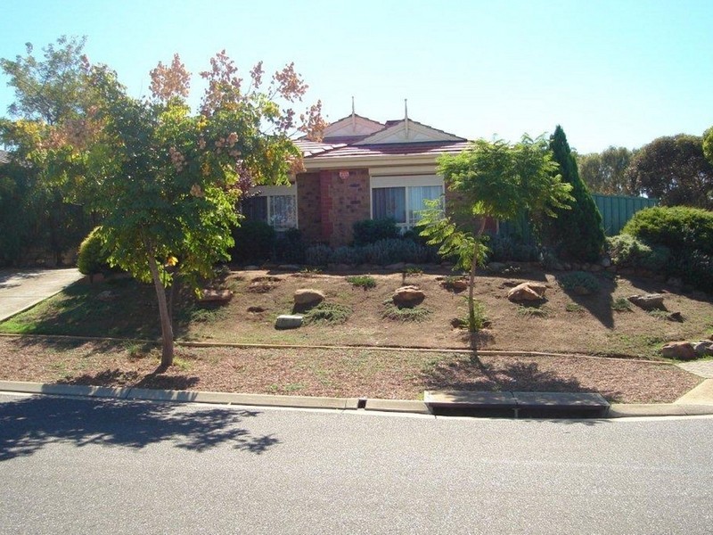 30 Saddle Crescent, Walkley Heights SA 5098