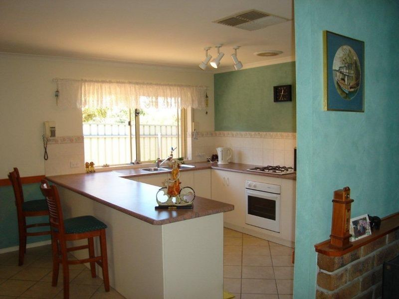 30 Saddle Crescent, Walkley Heights SA 5098