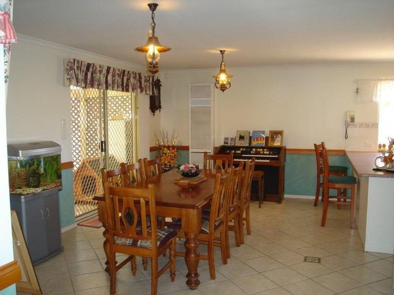 30 Saddle Crescent, Walkley Heights SA 5098