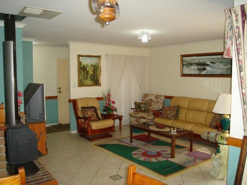 30 Saddle Crescent, Walkley Heights SA 5098