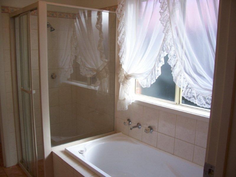 9 Niedpath Street, Walkley Heights SA 5098