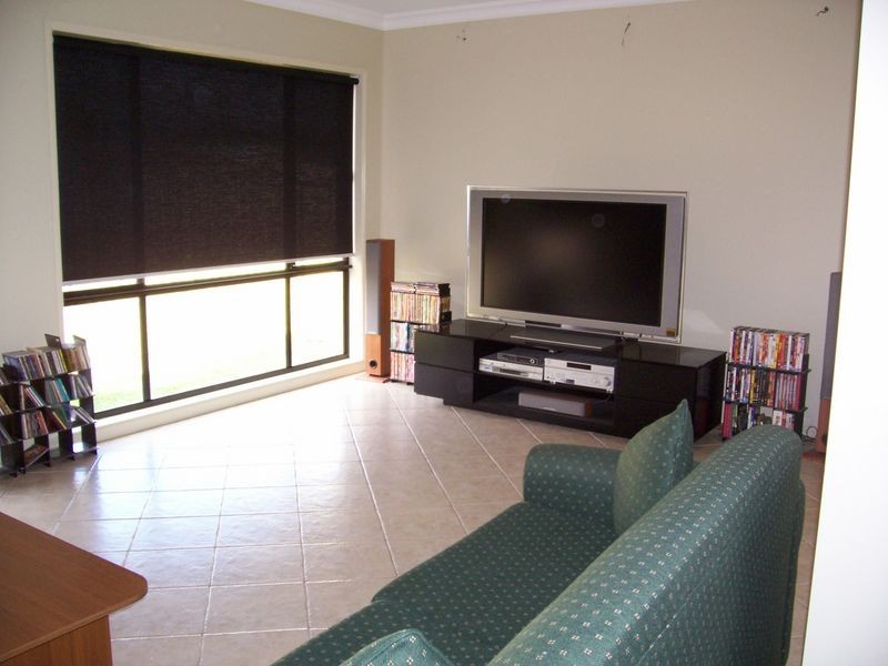 31 Linear Crescent, Walkley Heights SA 5098