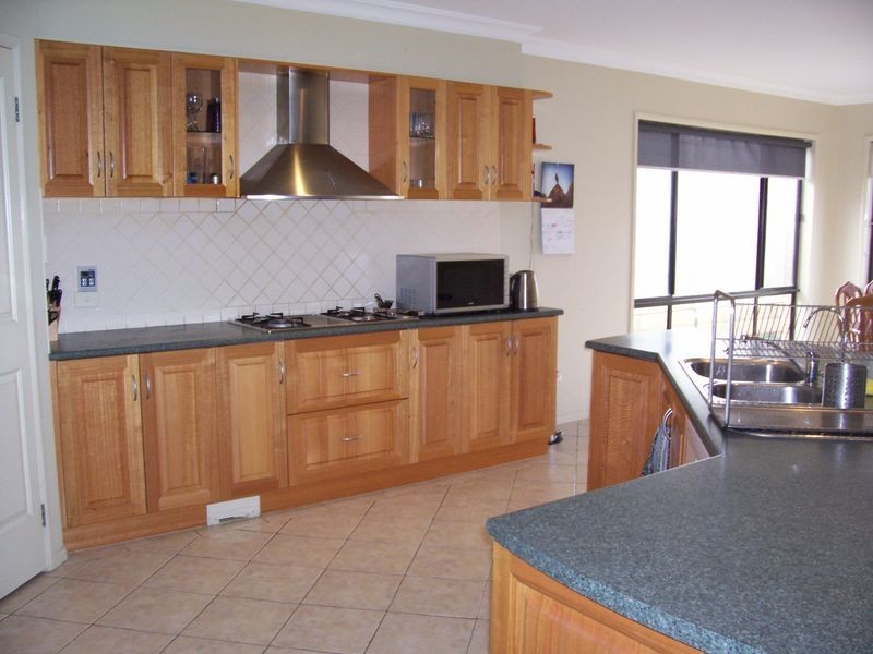 31 Linear Crescent, Walkley Heights SA 5098