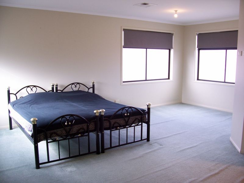 31 Linear Crescent, Walkley Heights SA 5098