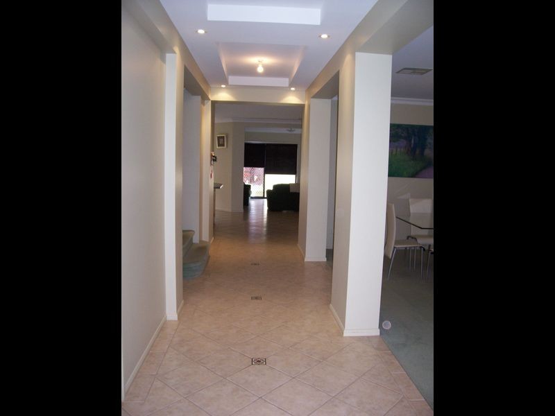 31 Linear Crescent, Walkley Heights SA 5098