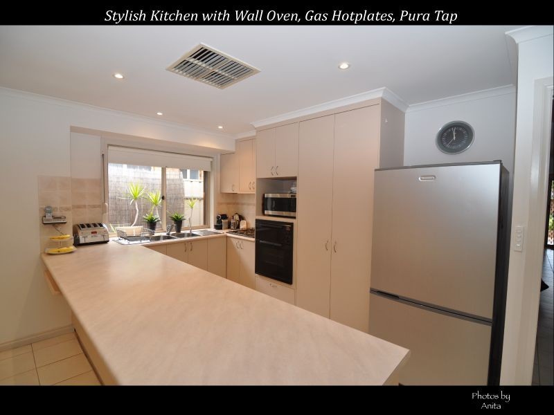 42 Lynton Avenue, Gilles Plains SA 5086