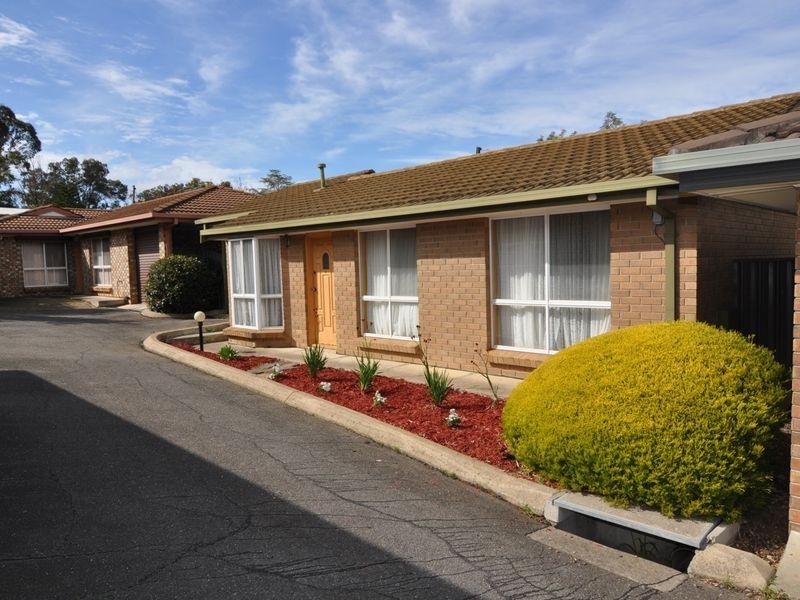 4/49 Valley Road, Hope Valley SA 5090