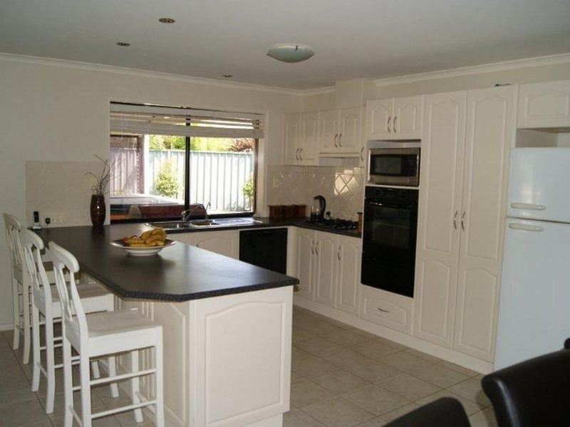 14 Hughes Court, Walkley Heights SA 5098