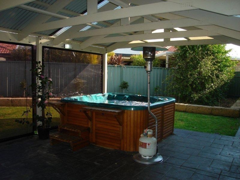 14 Hughes Court, Walkley Heights SA 5098