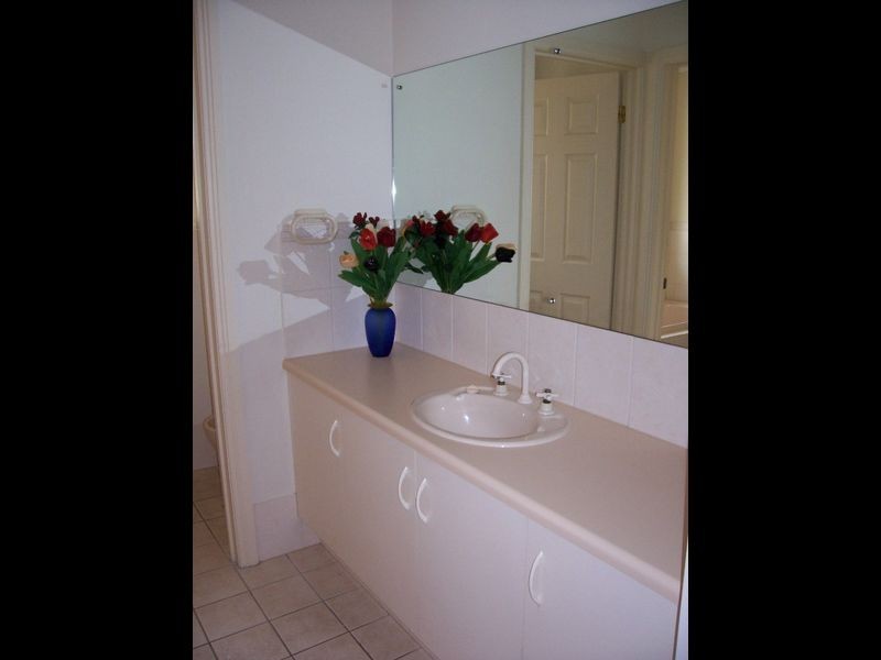 1 Parkway Avenue, Walkley Heights SA 5098