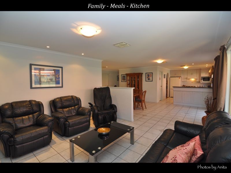 6 Barley Crescent, Walkley Heights SA 5098