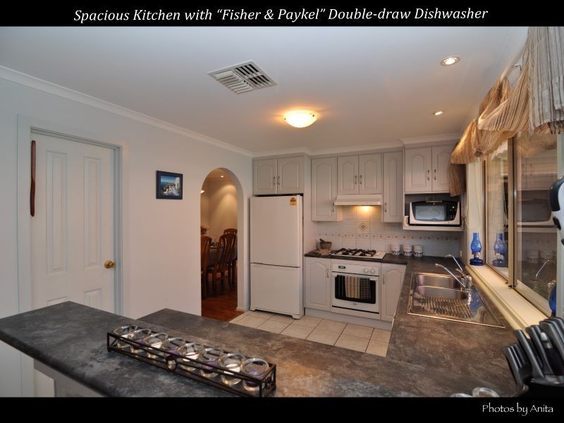 6 Barley Crescent, Walkley Heights SA 5098