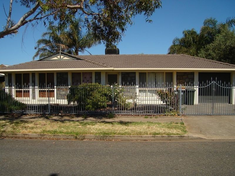 11B Somerset Avenue, Clearview SA 5085