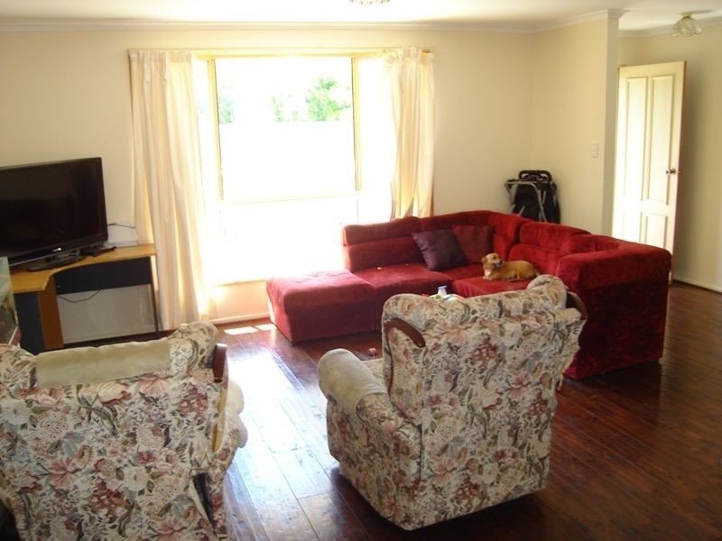 11B Somerset Avenue, Clearview SA 5085