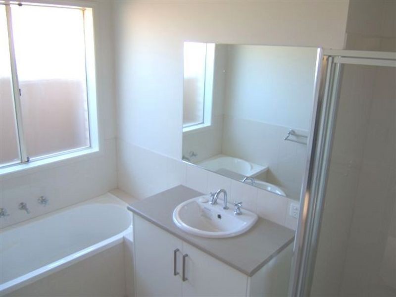 7 ANTONIO AVENUE, Munno Para West SA 5115