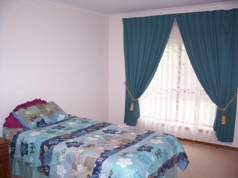 2 Cobbler Drive, Greenwith SA 5125