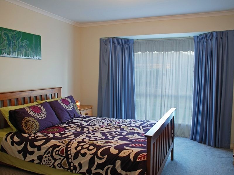 83 R M Williams Drive, Walkley Heights SA 5098