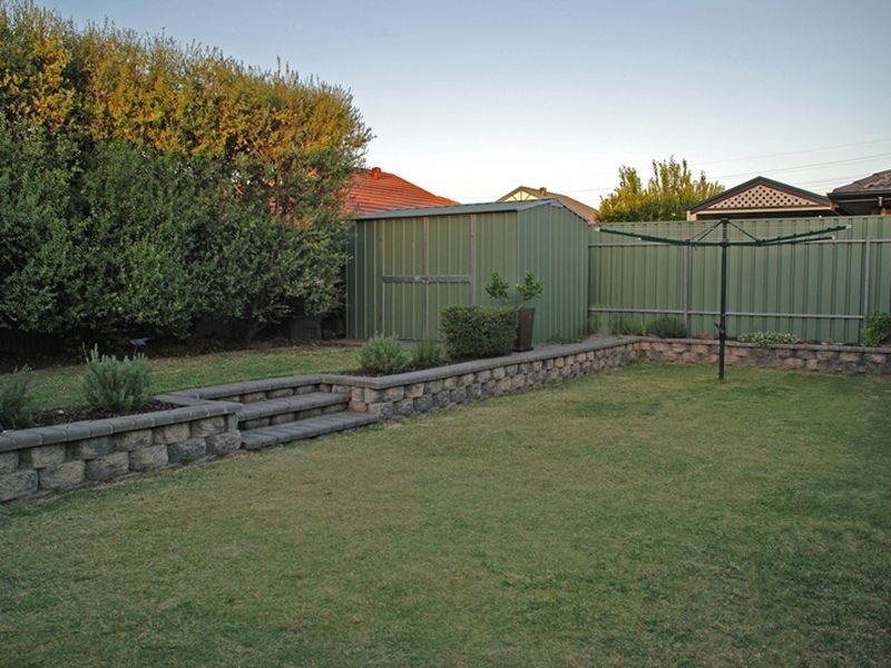 83 R M Williams Drive, Walkley Heights SA 5098
