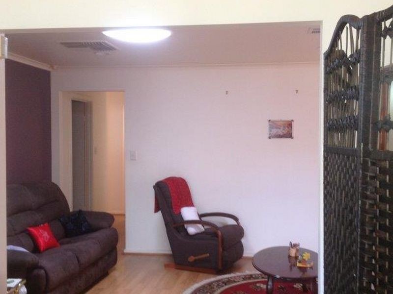 10 Lord Howe Avenue, Oakden SA 5086