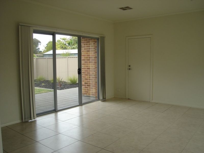 55 Bristol Terrace, Hillcrest SA 5086