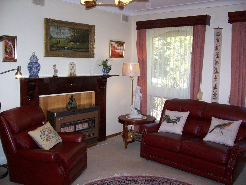 15 Scullin Crescent, Hope Valley SA 5090