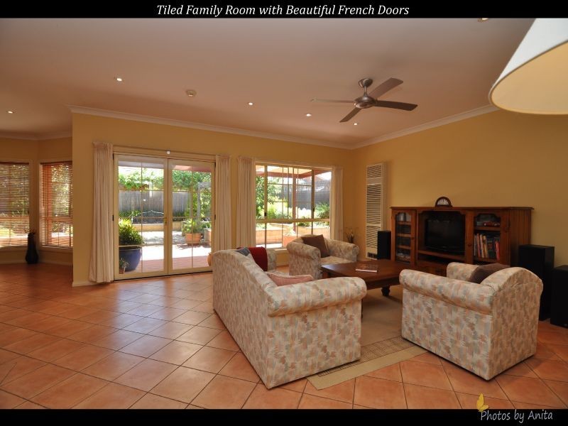 4 Conservatory Circuit, Oakden SA 5086