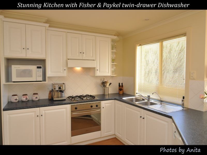 37 Parkview Drive, Oakden SA 5086