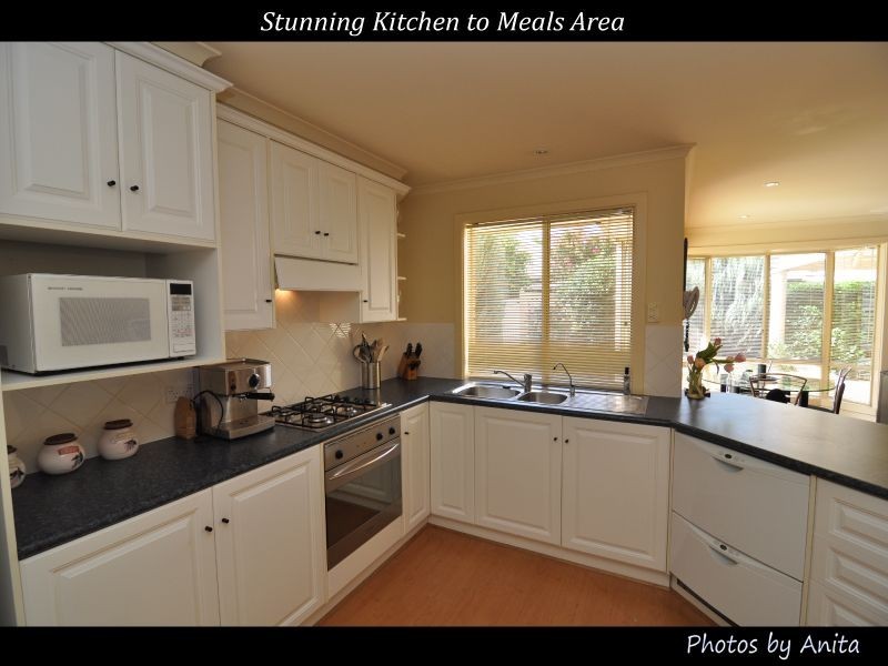 37 Parkview Drive, Oakden SA 5086