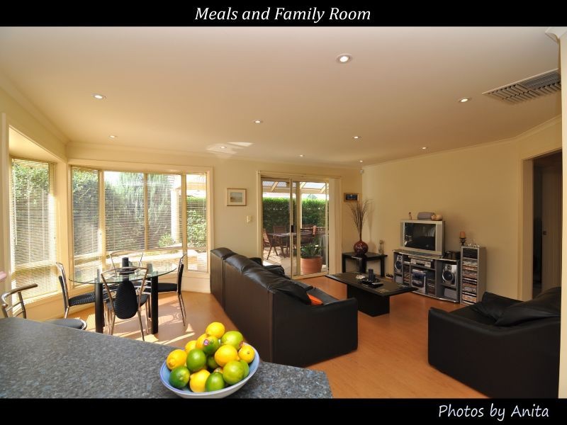 37 Parkview Drive, Oakden SA 5086