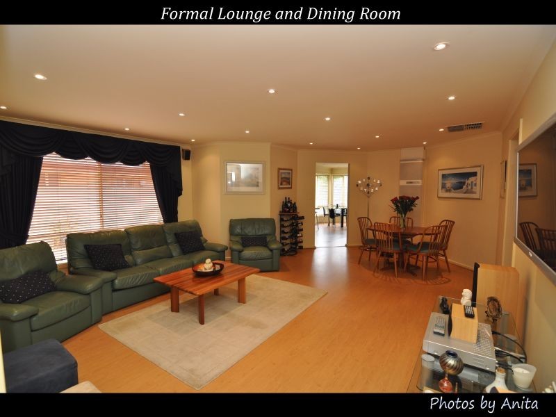 37 Parkview Drive, Oakden SA 5086